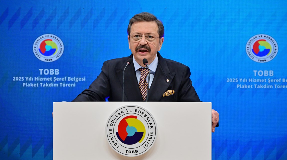 BAŞKAN ŞAHİN,TOBB 2025 YILI HİZMET ŞEREF BELGESİ VE PLAKET TAKDİM TÖRENİNE KATILDI.
